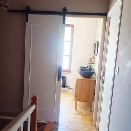 Hébergement de vacances La Petite Maison Vezezoux
