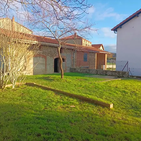 La Petite Maison Vezezoux